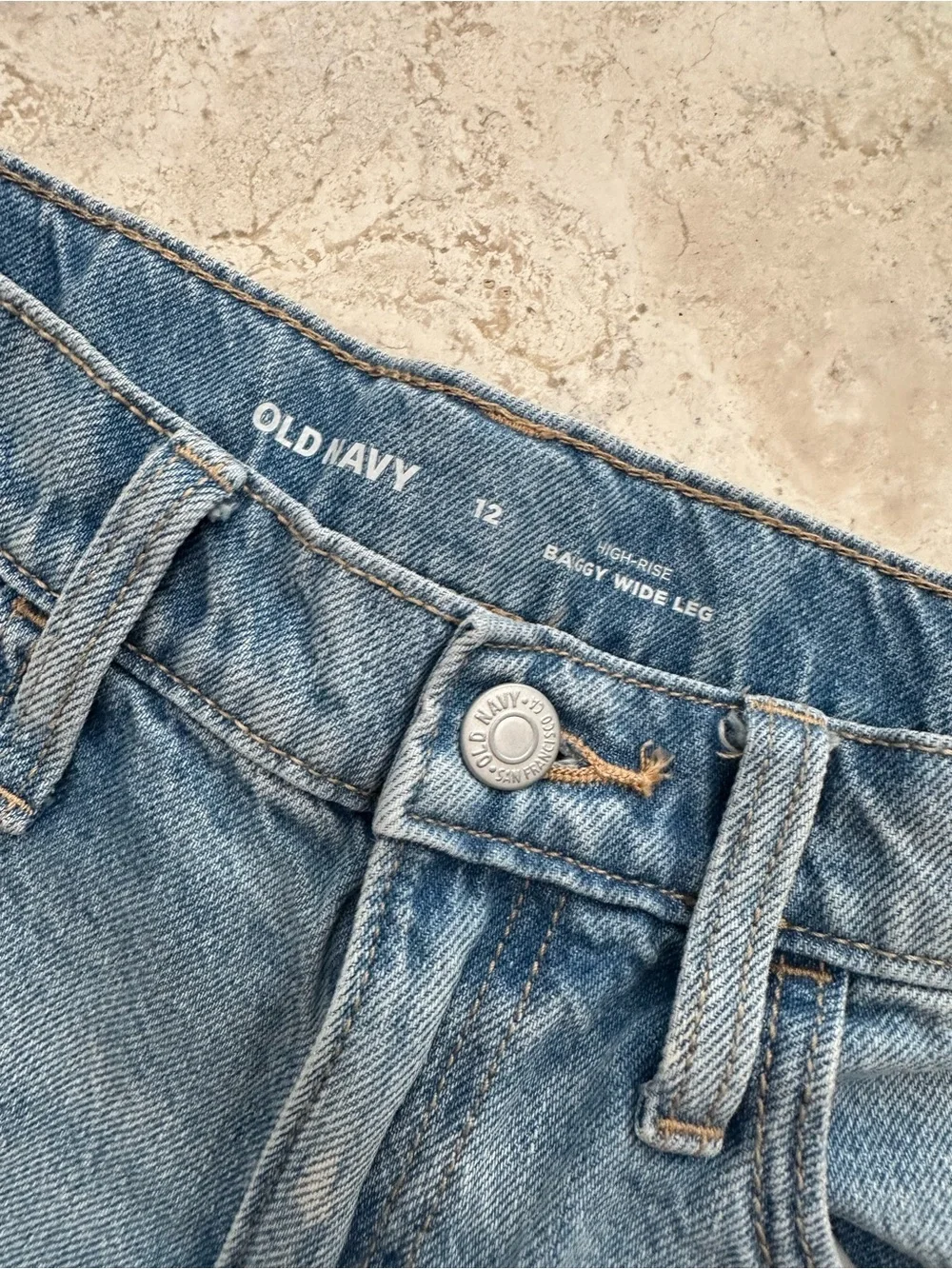 Old Navy Distressed Wide-Leg Jeans in Light Blue Wash